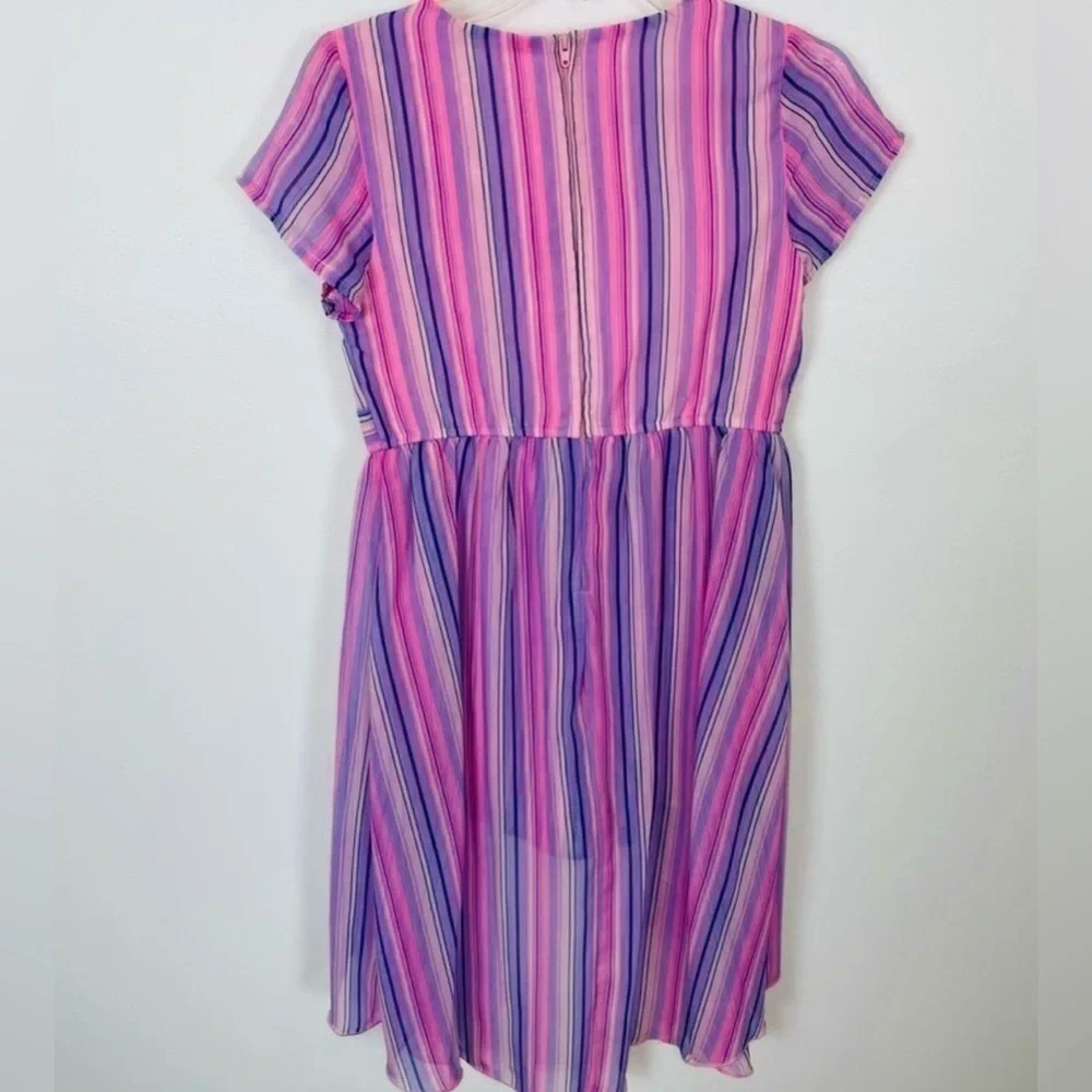 🎉2/$10 Kids striped Dress medium